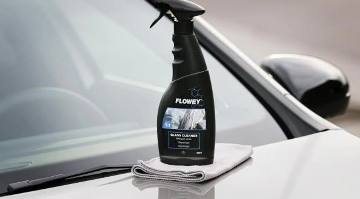 Flowey 7.1 Glass Cleaner  - Nur 7.98 €. Jetzt kaufen auf Sky Autopflege.
